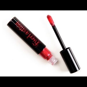 Kat Von D everlasting glimmer veil